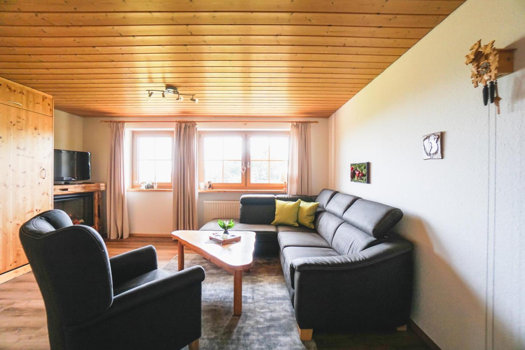 Hubertus Lodge Ibach الغرفة الصورة